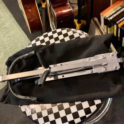 New Old Stock Chrome portable Alto saxophone Tenor Sax Stand w/clarinet peg and cloth carry bag image 3