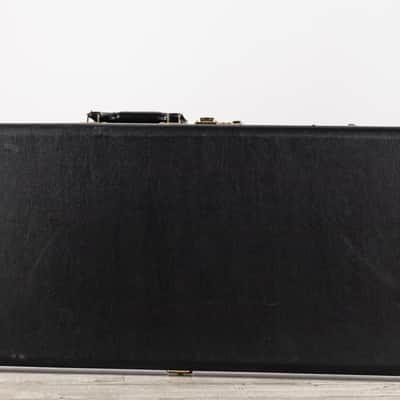 Gibson Modern Flying V , Gold Prism | Demo image 16