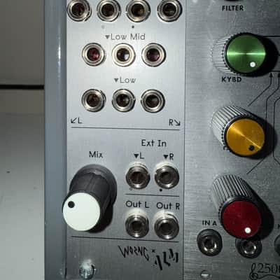 ALM/Busy Circuits ALM029 Jumble Henge 16-Input Stereo Spectral Mixer Eurorack Synth Module 2021 - Present - Silver image 1