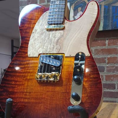 H. T. Wentz Rambler 2024 - Bourbon Burst Nitrocellulose image 3