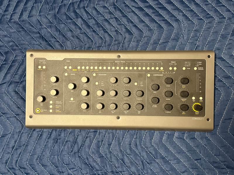 Softube Console 1 MKII Hardware/Software Mixer 2010s - Black/Grey image 1