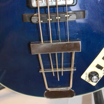 Hofner Contemporary Series Violin Bass Blue With Hard Shell Case image 6