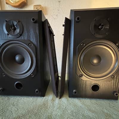 Bower & Wilkens B&W 200 Series- V201-2 Way Bookshelf Speakers 1989 - Back Ash image 4