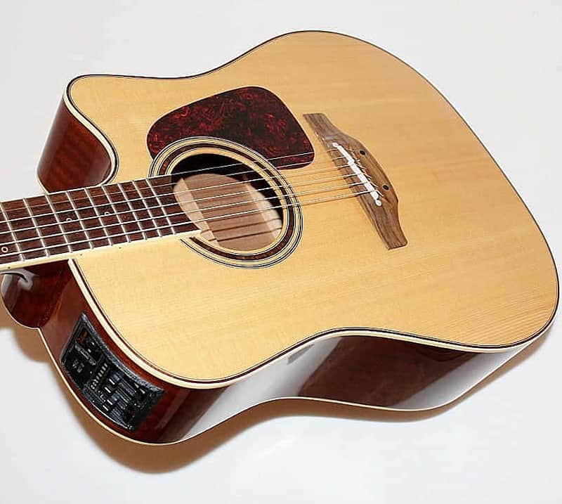 Takamine P4DC Dreadnought Cutaway Acoustic-Electric Guitar image 3