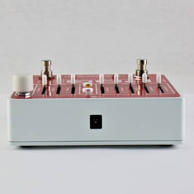 ELECTRO HARMONIX POG2 OCTAVER image 4