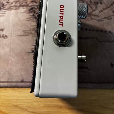 BBE Opto Stomp Optical Guitar/Bass Compressor Pedal 2010s - Yellow image 2