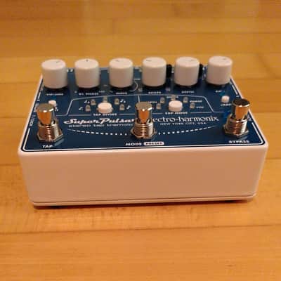 Electro-Harmonix Super Pulsar Stereo Tap Tremolo 2015 - Present - Blue image 6