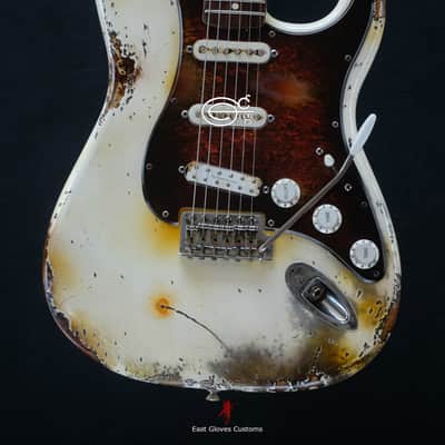 Fender Stratocaster Snowberry White Heavy Aged Relic by East Gloves Customs image 9