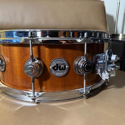 DW Collector's Series Mahogany / Cherry Hybrid 5.5x14" Snare Drum image 3