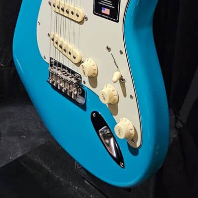 Fender American Professional II Stratocaster - Miami Blue with Rosewood Fingerboard 2021 image 6