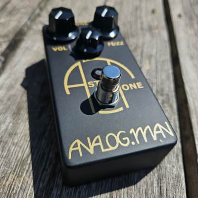 Analogman Astrotone fuzz image 2