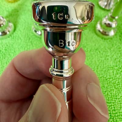 Bach / Schilke Custom made 1985 - Silver plated image 1