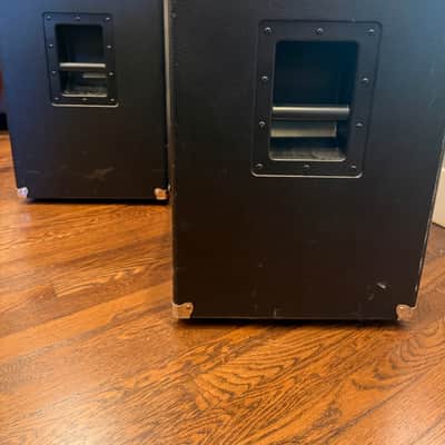 Ampeg SVT-212AV Classic Series 600-Watt 2x12" Bass Speaker Cabinet 2013 - Present - Black image 3