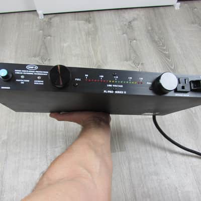 Furman Furman PL-PRO-II Power Conditioner With Volt Meter 2000's image 6