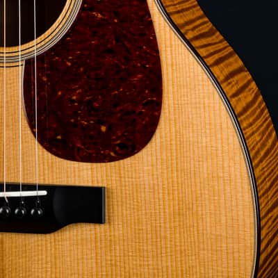 Bourgeois 00 12-Fret “The Coupe” Full Aged Tone Flamed Maple and Adirondack Spruce Used (2022) image 9