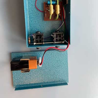 Pigeon FX Hornsby Skewes Treble Booster 2000's - teal, hammered finish image 2