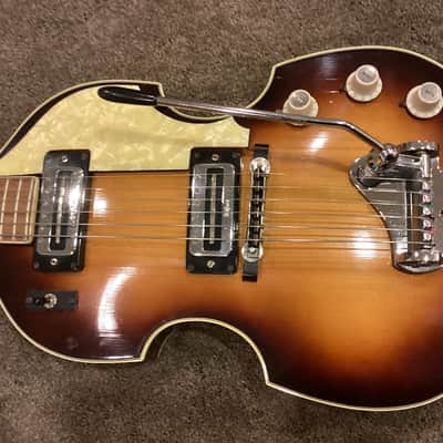 Hofner 459 Violin Guitar 1967 - Violin Sunburst image 13