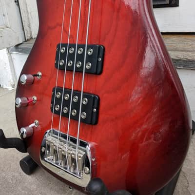 Left-handed G&L L-2000 Tribute Bass refinished in cinnamon sunburst image 2
