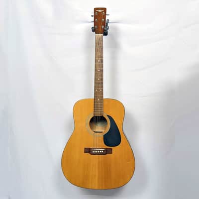 Yamaha Eterna EF-31 Acoustic Folk Guitar image 2