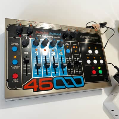 Electro-Harmonix 45000 Stereo Multi-Track Looper with Power supply image 6