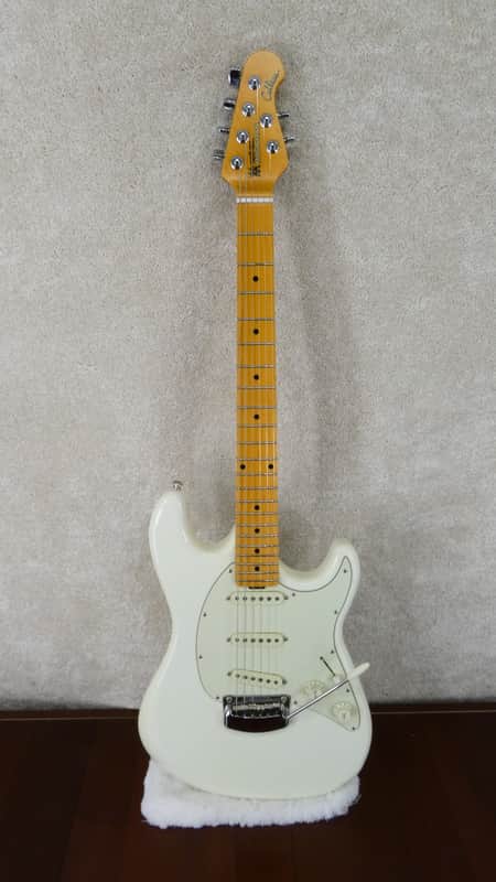 Music Man Cutlass SSS Tremolo 2016 - Ivory White #G76916 USED NBNC image 1