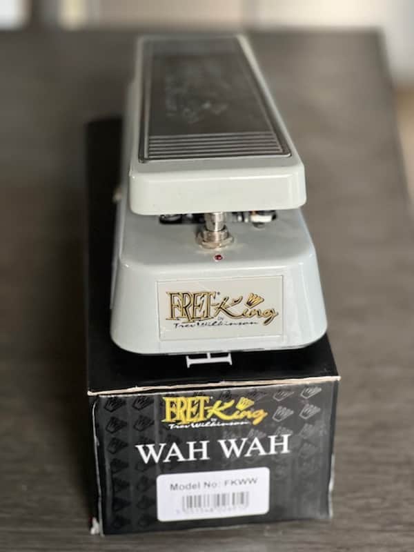 Fret-King Classic Wah Wah 2021 Light Gray image 1