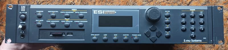 E-MU Systems ESI 4000 Turbo 64-Voice 128mb SCSI2SDv5.2 Digital Sampler with new black/white display image 1