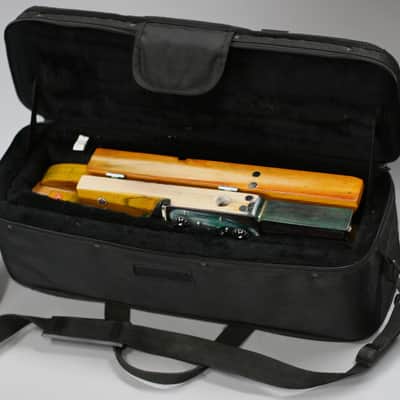 Pheo Four Fold image 13