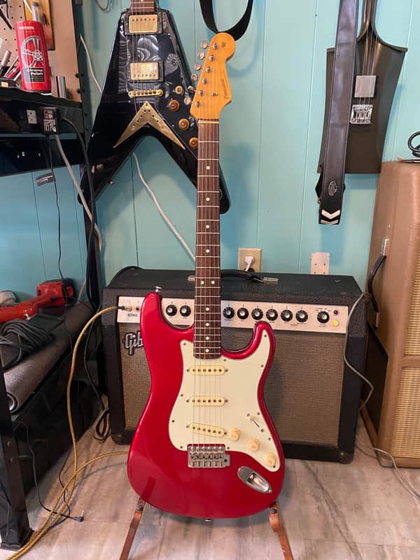 Fernandes The Revival 