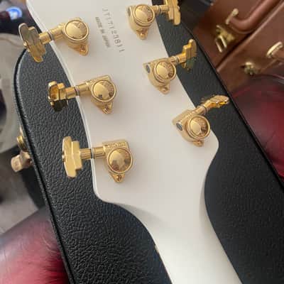 Gretsch G6136TG Players Edition Falcon Hollow Body with Bigsby 2021 - Present - White image 6