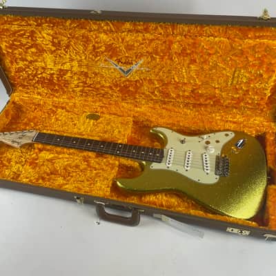 Fender Custom Shop Dick Dale Stratocaster 2021 - Chartreuse Sparkle All Papers, floor sheet, and  Fender Custom Shop Case.. image 14
