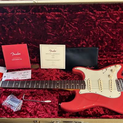 Fender American Vintage II ‘61 Stratocaster  Limited Edition 2025 - Fiesta Red / 7lbs. 14.4oz. #V2433857 image 2