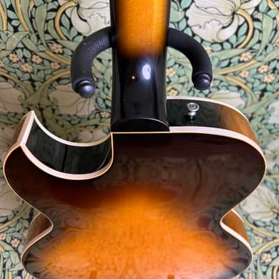 Gibson Limited Edition ES-135 Tobacco Burst 2000 image 13