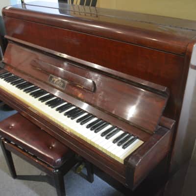 P Welce Walce Uprigh Piano Used image 12
