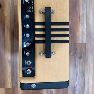 Supro 1822R Delta King 12 15-Watt 1x12" Guitar Combo 2021 - Present - Tweed / Black Stripes image 3