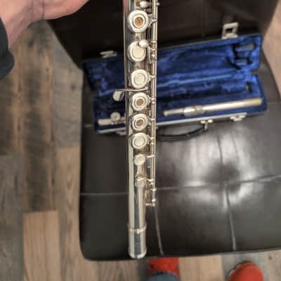Armstrong 103 Student Model Open-Hole Flute with C Foot, - Silver-Plated image 5