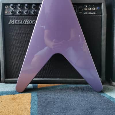 Epiphone Kirk Hammett 1979 Flying V 2024 - Purple Metallic image 9