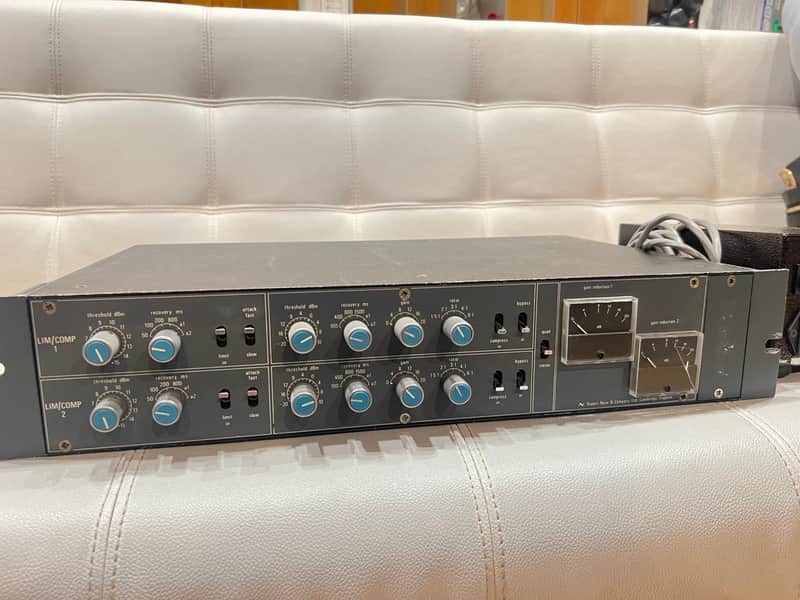Vintage Neve 33609 Discrete Stereo Compressor / Limiter Metal Knob 1970s - Blue image 1