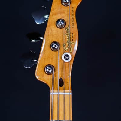 Squier Classic Vibe Telecaster Bass, Maple FB, Vintage White image 9