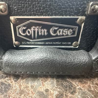Coffin Case Hard Guitar Case with Keys image 3