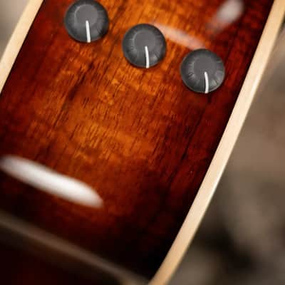 Taylor K21e Grand Theater Acoustic/Electric Guitar with AeroCase image 13