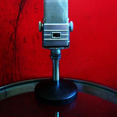 Vintage 1940's Electro-Voice V-1 Ribbon Velocity Microphone Hi Z WORKS w stand V-2 V-3 image 1