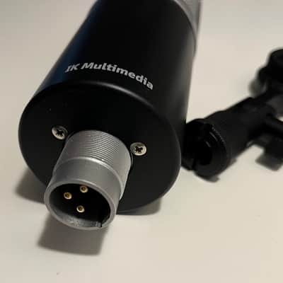 IK Multimedia Condenser Microphone 2015 - Black Silver image 2