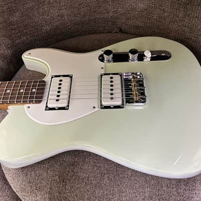 CP Thornton Classic II 2023 - Mint Green / India Ivory sides. image 7