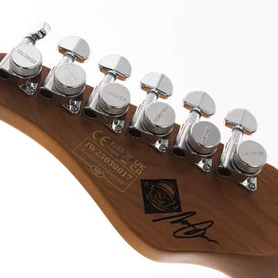 Schecter Nick Johnston Traditional HSS with Roasted Maple Fretboard 2025 Atomic Ink image 9