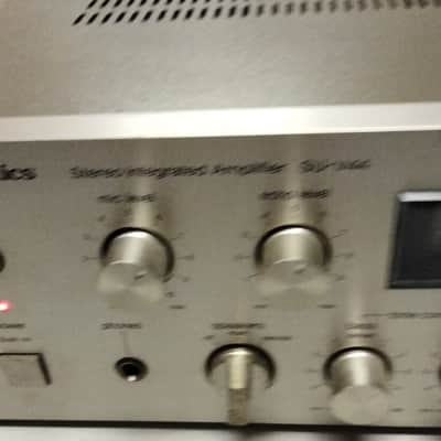 Technics SU-V44 1981 - Silver | Reverb