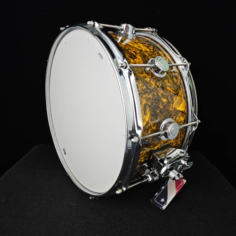 DW Collector Series 7x14" SSC Maple Snare Drum - Amber Swirl