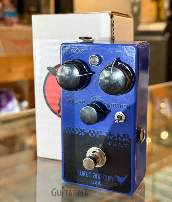 Wren and Cuff Box of War