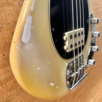 Ernie Ball Music Man Stingray Bass  1987 - Rare White w/ Figured Maple Neck image 10