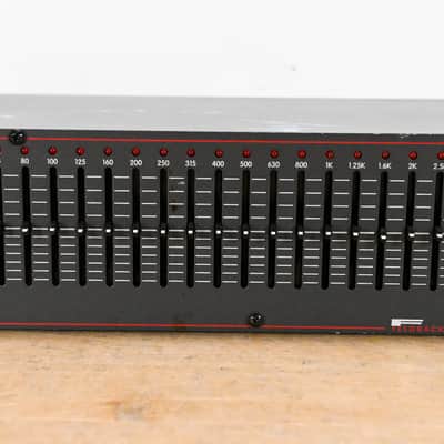 Peavey QF 131 31-Band Graphic Equalizer CG01453 image 3